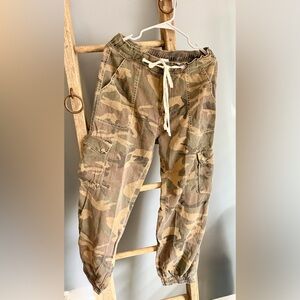 POL Women's Camo Cargo Joggers in Green and Brown